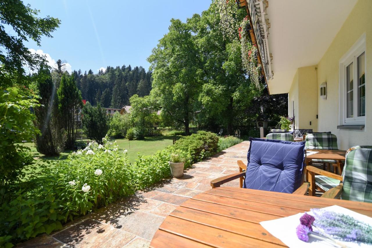 Pension Seiwald In Koetschach Kaernten Exterior foto