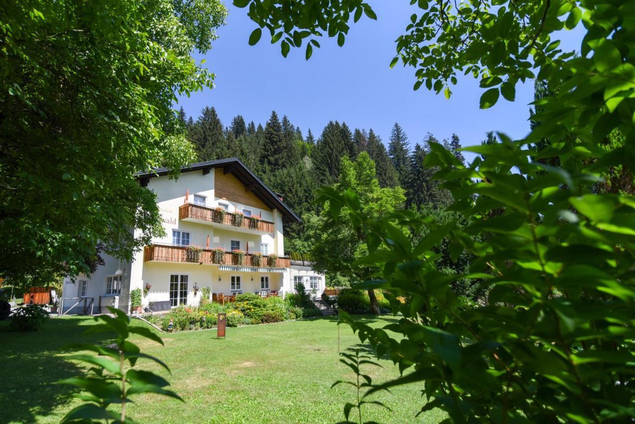 Pension Seiwald In Koetschach Kaernten Exterior foto